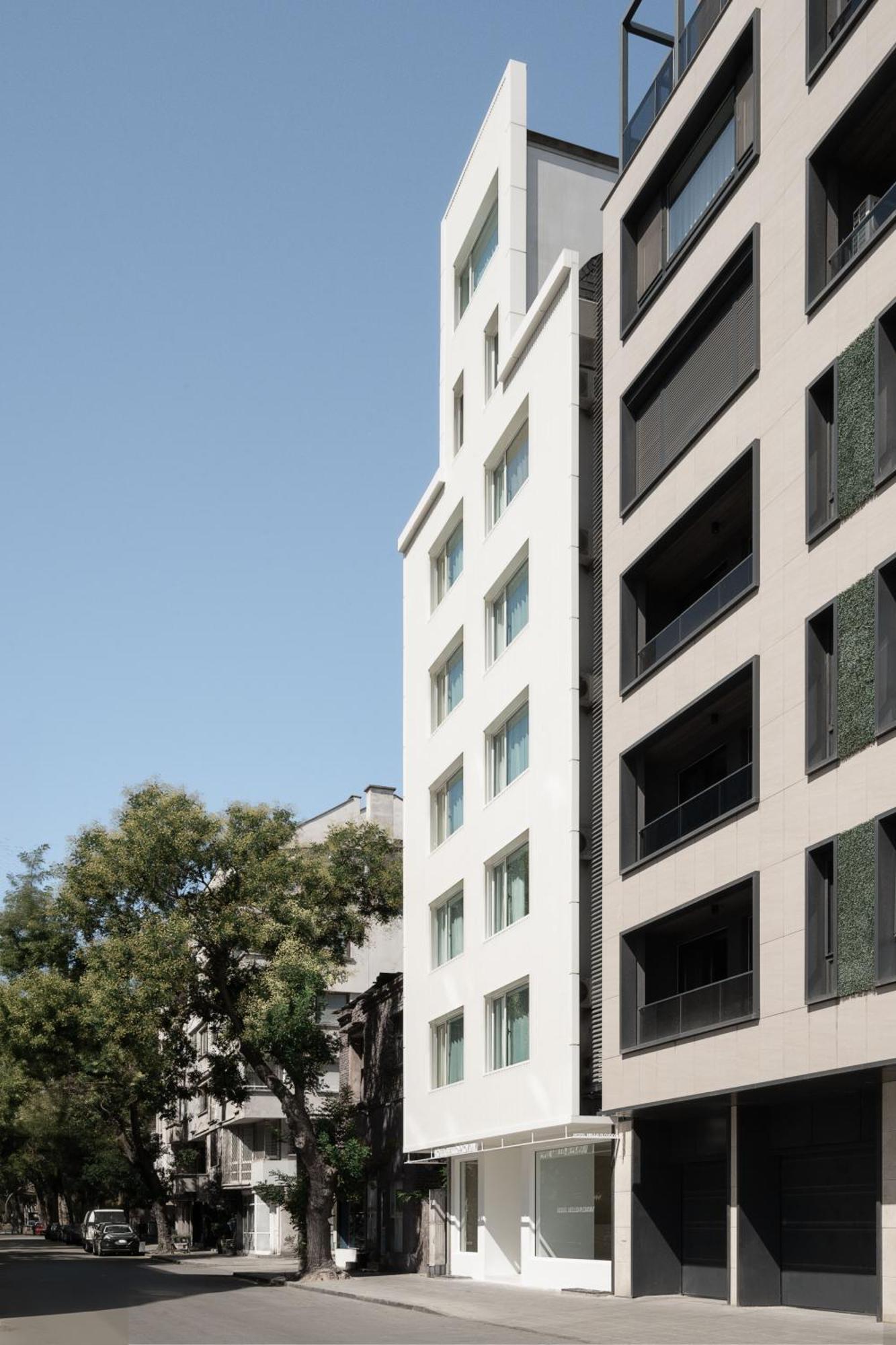 Hotel Hello Plovdiv - Free Parking And Pet Friendly Экстерьер фото
